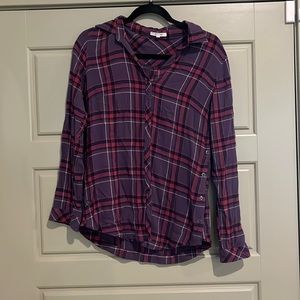 Woman long sleeve flannel blouse. Maurice’s